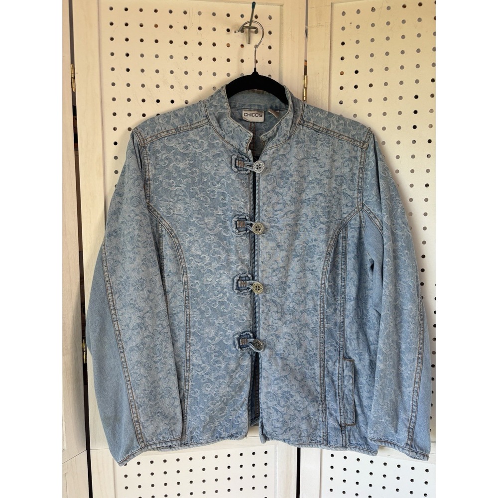 Chico's‎ Women's 2 Small Distressed Damask Denim Loop Button Down Shirt Blue